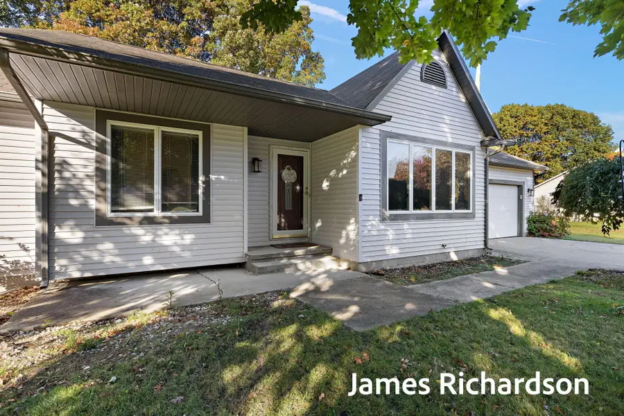 15249 Widgeon Road, Grand Haven, MI 49417 - Image #3