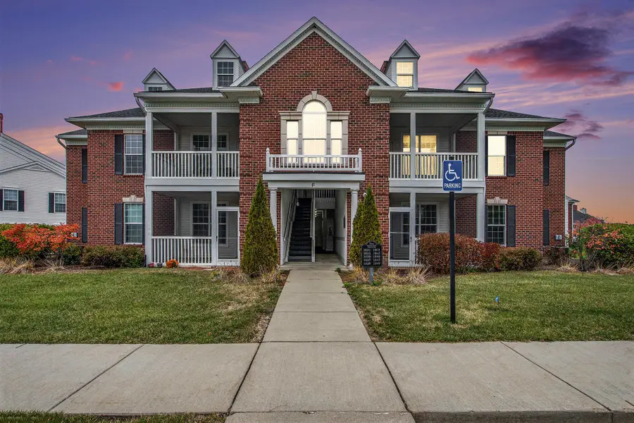 1041 E Summerfield Glen, Ann Arbor, MI 48103 - Image #2