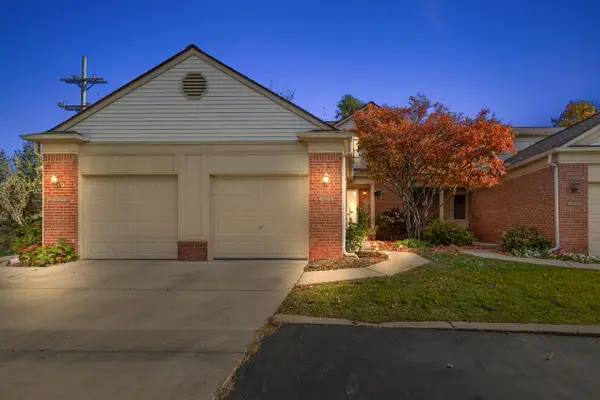 3073 Village Circle, Ann Arbor, MI 48108