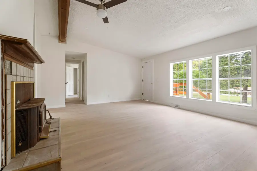 12690 N Red Bud Trail, Buchanan, MI 49107 - Image #2