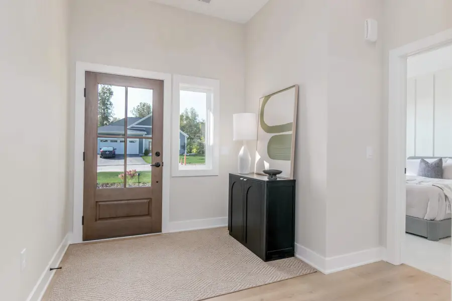 4708 Knapp Bluff Drive Ne, Grand Rapids, MI 49525 - Image #3