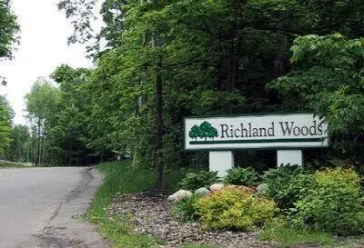 9122 Richland Woods Drive, Richland, MI 49083 - Image #2