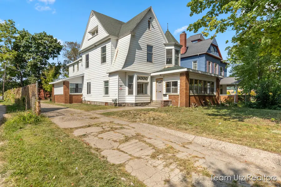 917 Jefferson Avenue Se, Grand Rapids, MI 49507 - Image #2