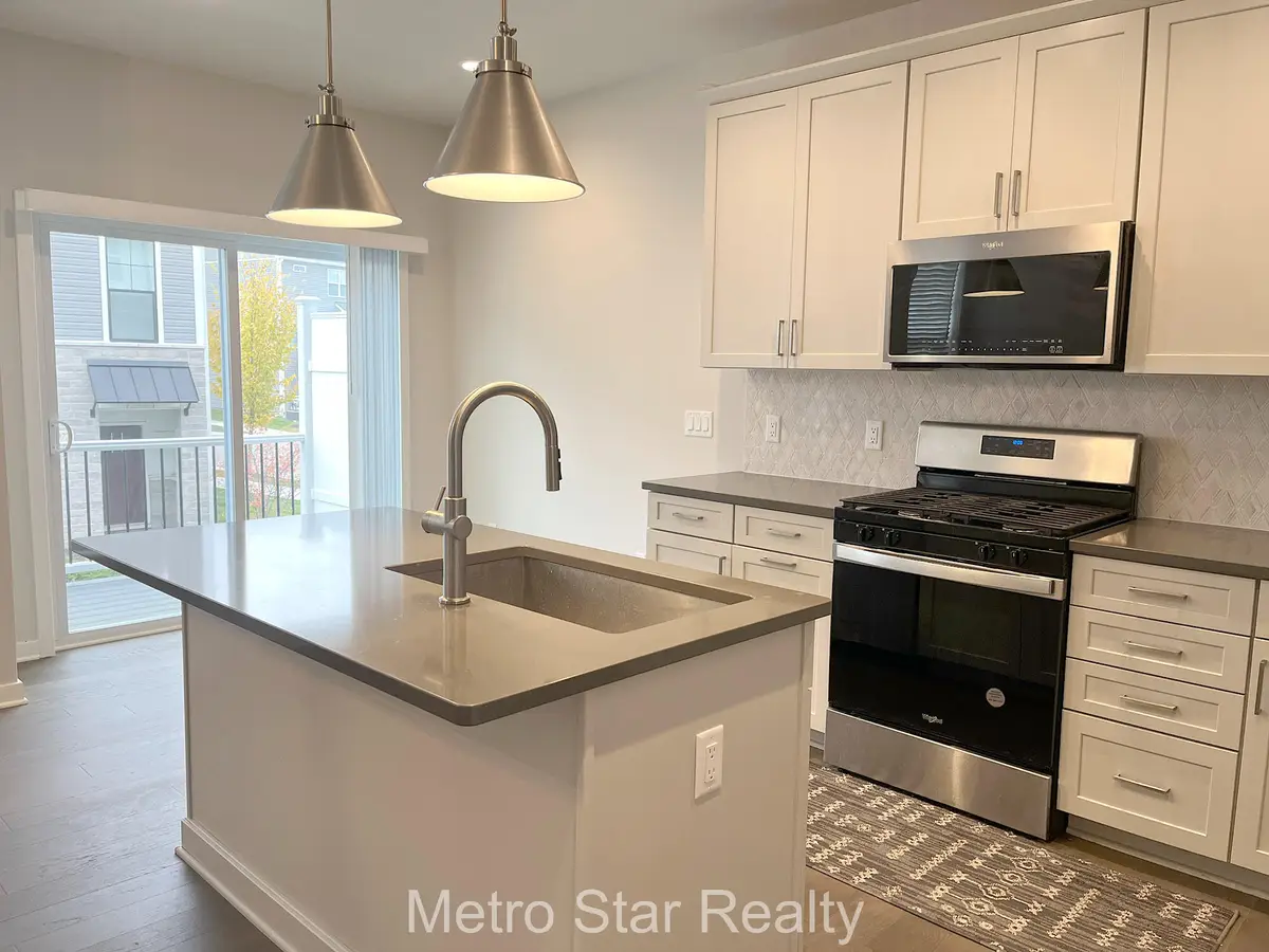 2901 Corston Road, Ann Arbor, MI 48105 - Image #1