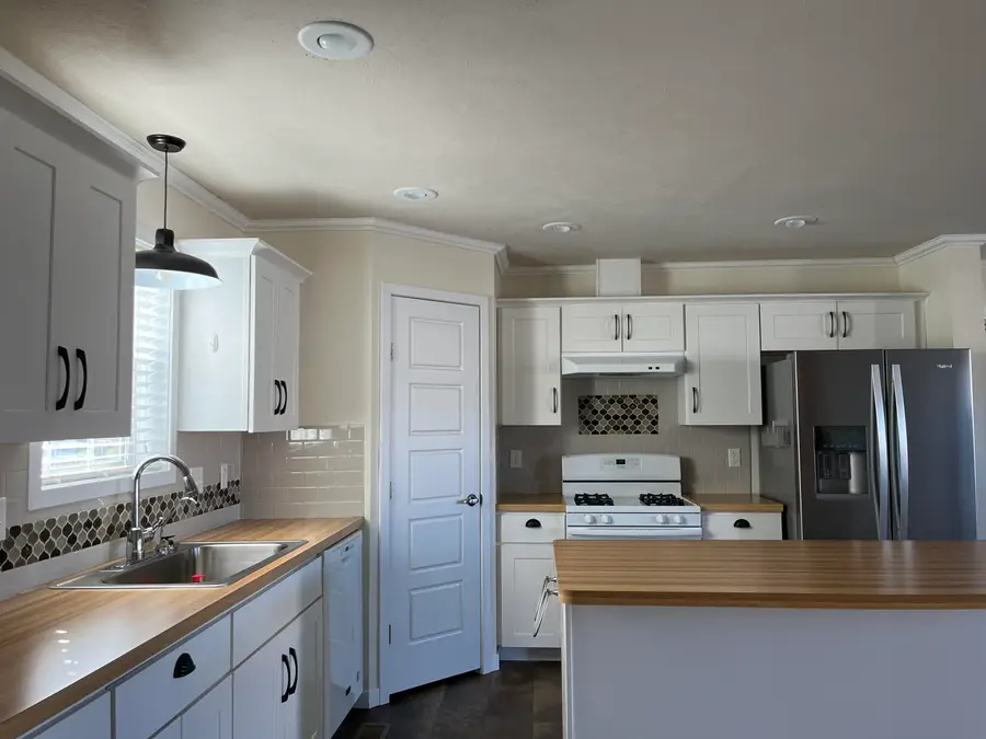 1320 Westwind Lane, Fremont, MI 49412 - Image #2