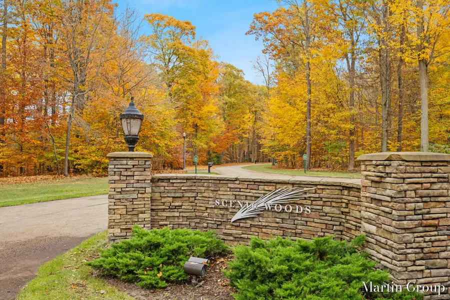 6142 Scenic Woods Circle N, Muskegon, MI 49445 - Image #3