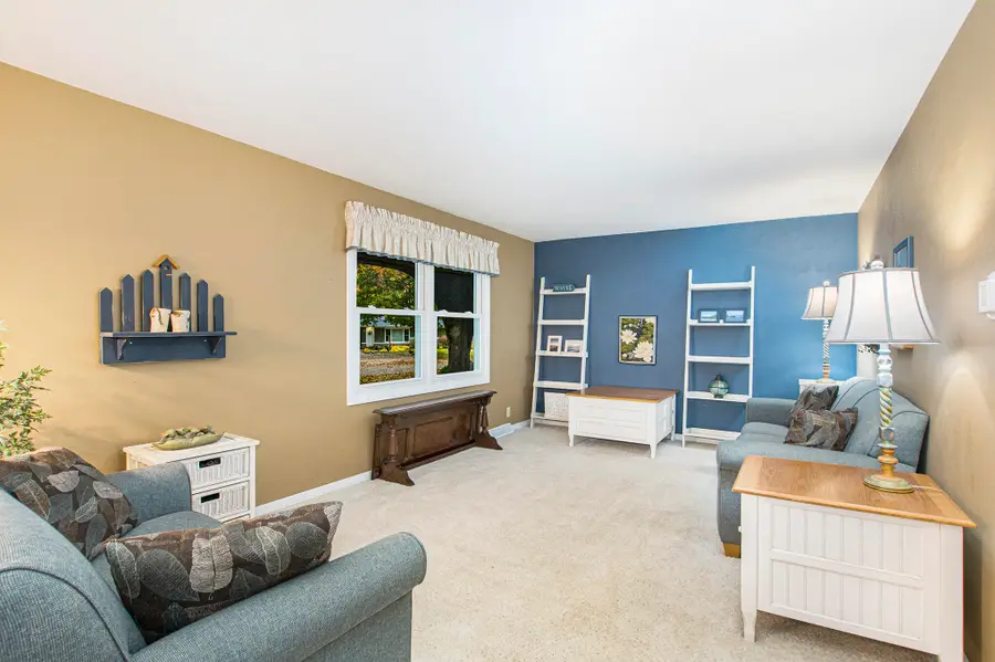 92 Oak Valley Drive, Holland, MI 49424 - Image #3