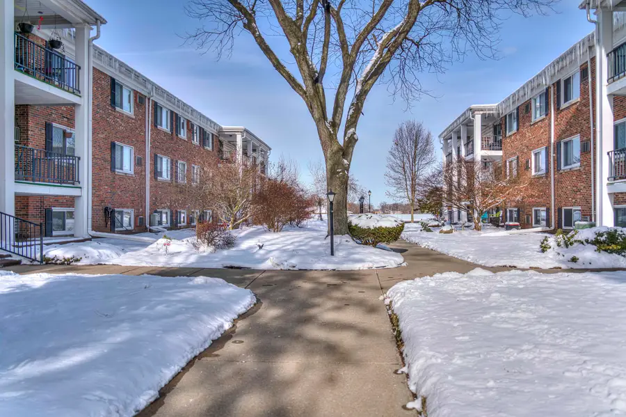 806 W Michigan Avenue #307E, Jackson, MI 49202 - Image #2