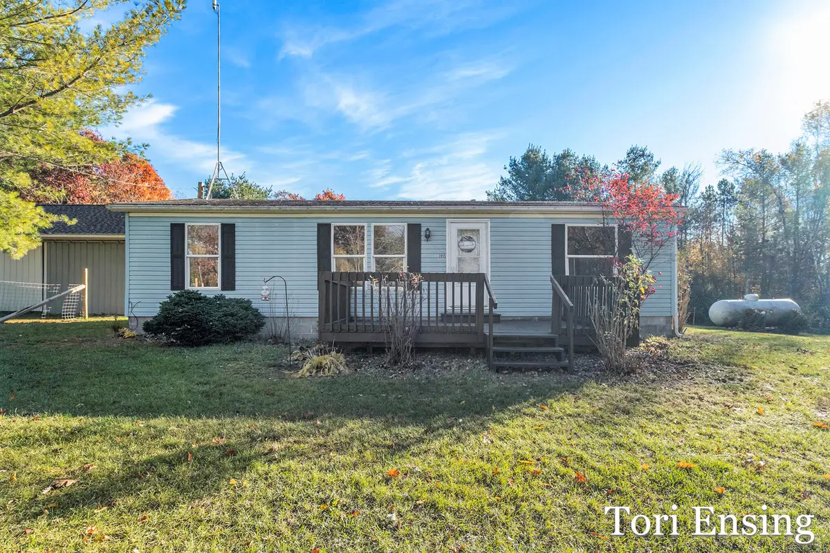 3955 S Holland Road, Sidney, MI 48885 - Image #1