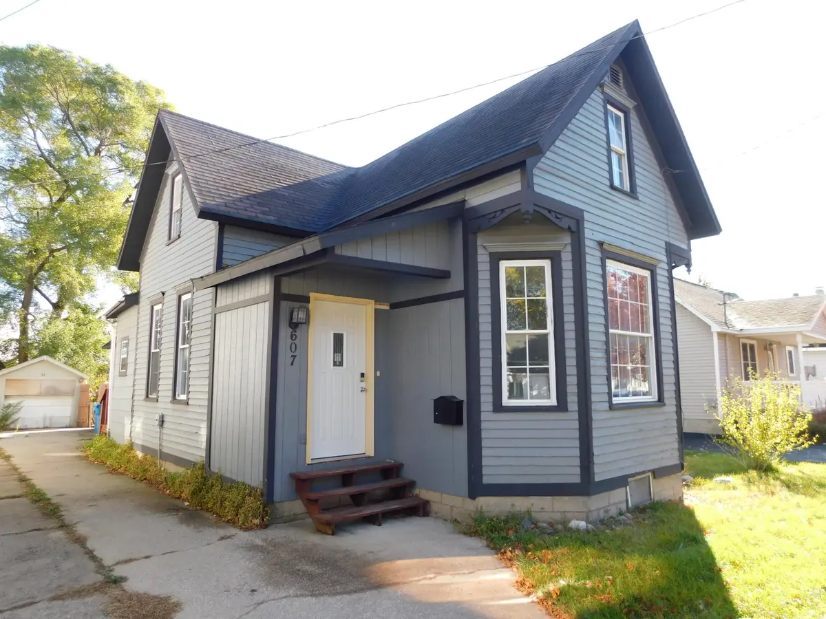 607 Kosciusko Street, Manistee, MI 49660 - Image #1