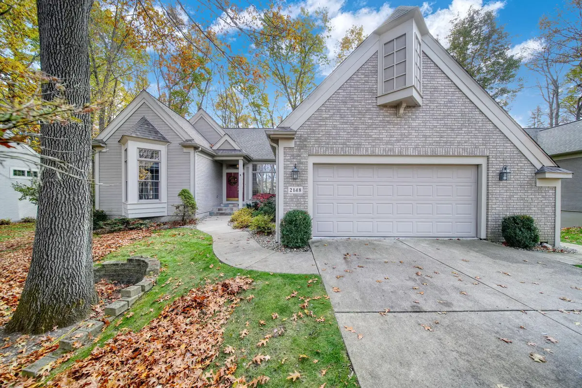 2148 Lake Wood Drive, Jackson, MI 49203 - #1