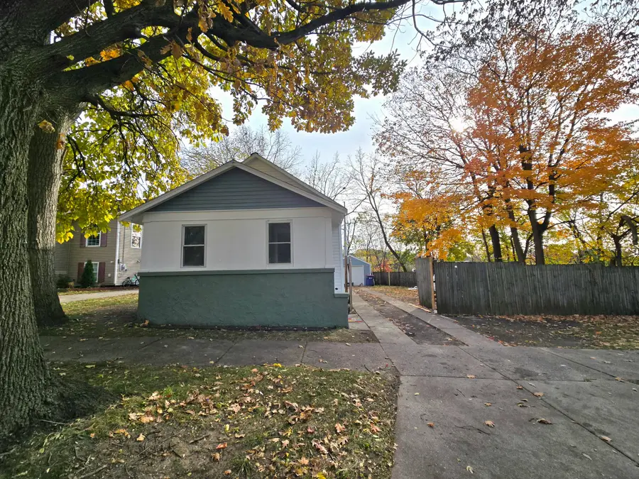 114 Barnett Street Ne, Grand Rapids, MI 49503 - Image #2