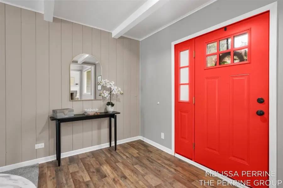 501 Oakleigh Road Nw, Grand Rapids, MI 49504 - Image #2