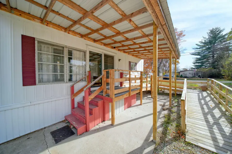 9260 Charmin Place, Jackson, MI 49201 - Image #3