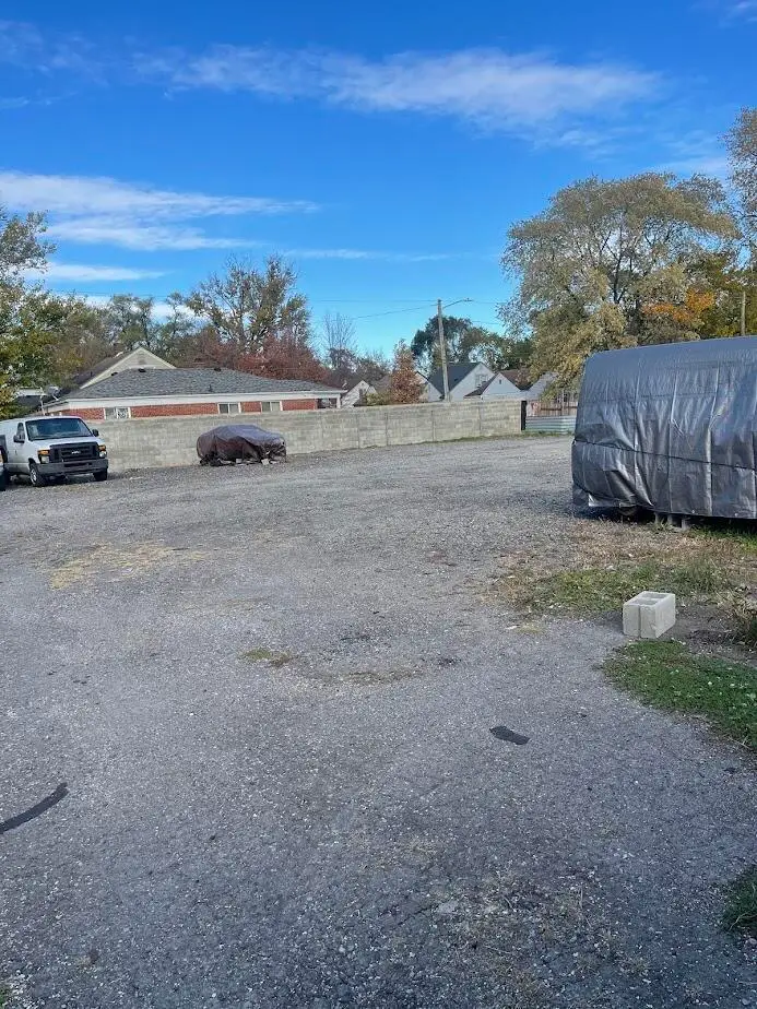 22512 W Warren Avenue, Redford, MI 48239 - Image #3