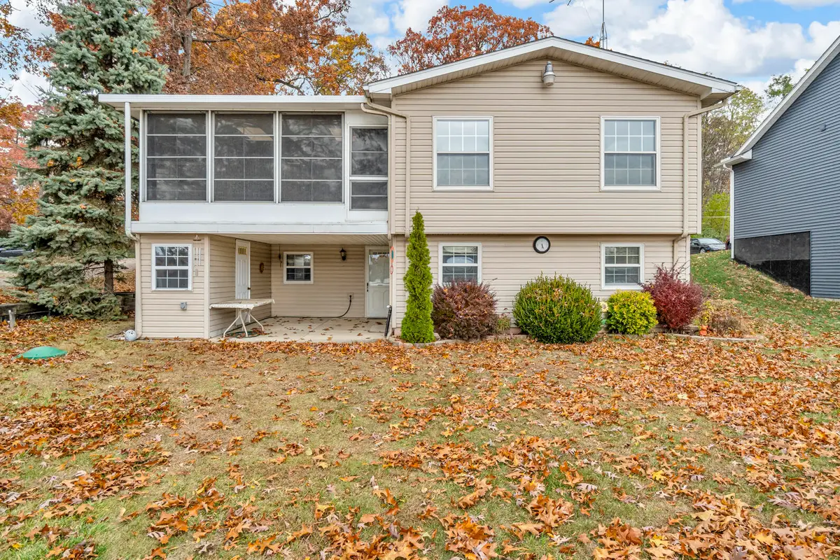 119 Nottingham Drive, Brooklyn, MI 49230 - Image #1