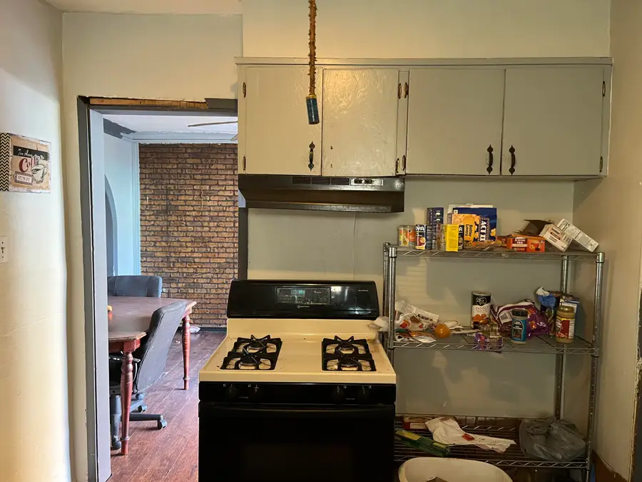 859 Lake Michigan Drive Nw, Grand Rapids, MI 49504 - Image #2