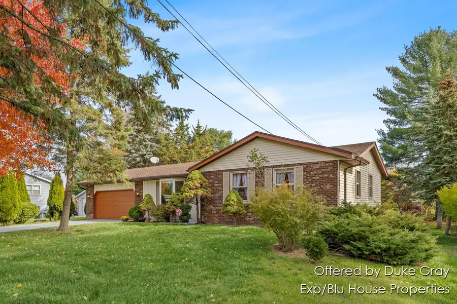 6374 Clover Lane, Jenison, MI 49428 - Image #2