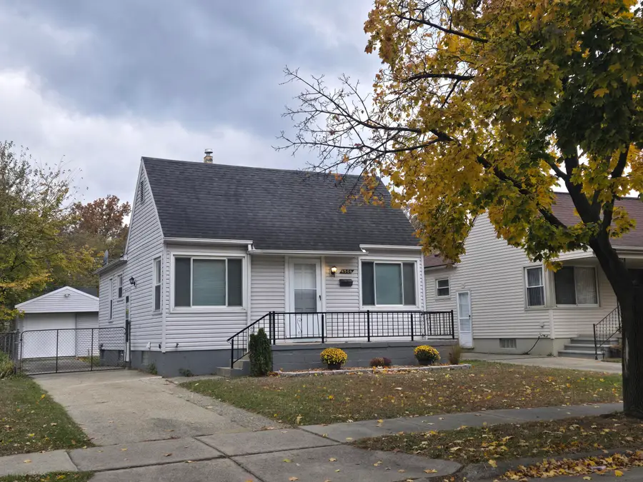 4506 Syracuse Street, Dearborn Heights, MI 48125 - Image #2