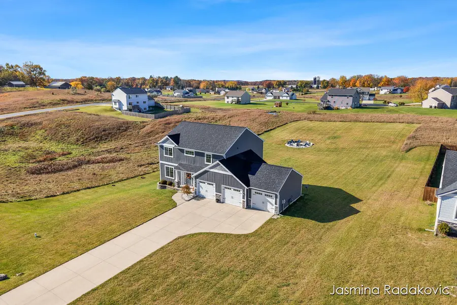 3144 Sugar Creek Drive, Middleville, MI 49333 - Image #2