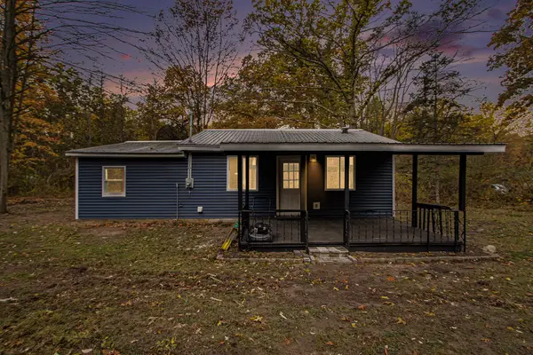 50517 Co Rd 388, Grand Junction, MI 49056