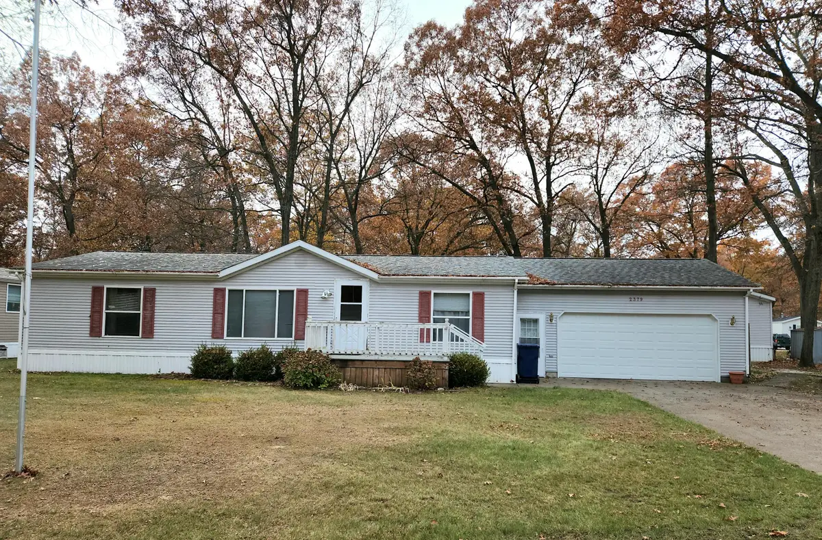 2379 Lincoln Park Lane, Muskegon, MI 49442 - Image #1