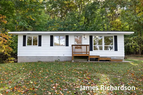 15280 Robbins Road, Grand Haven, MI 49417