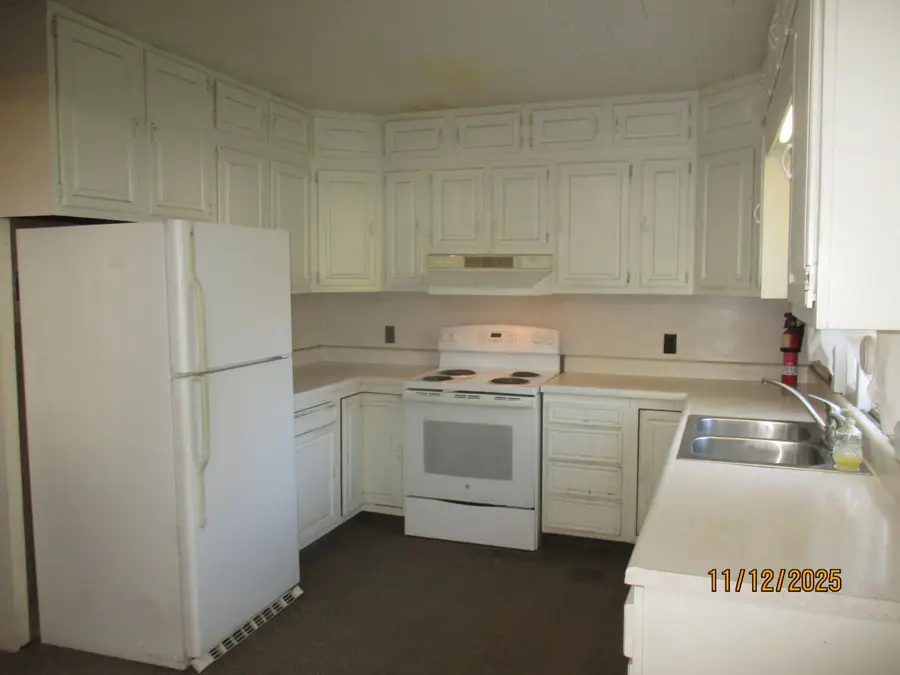 315 E Leroy Street, Burlington, MI 49029 - Image #2