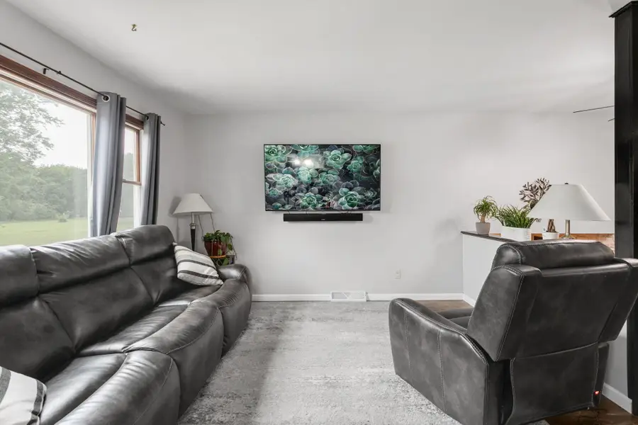 25056 Cherry Street, Edwardsburg, MI 49112 - Image #3