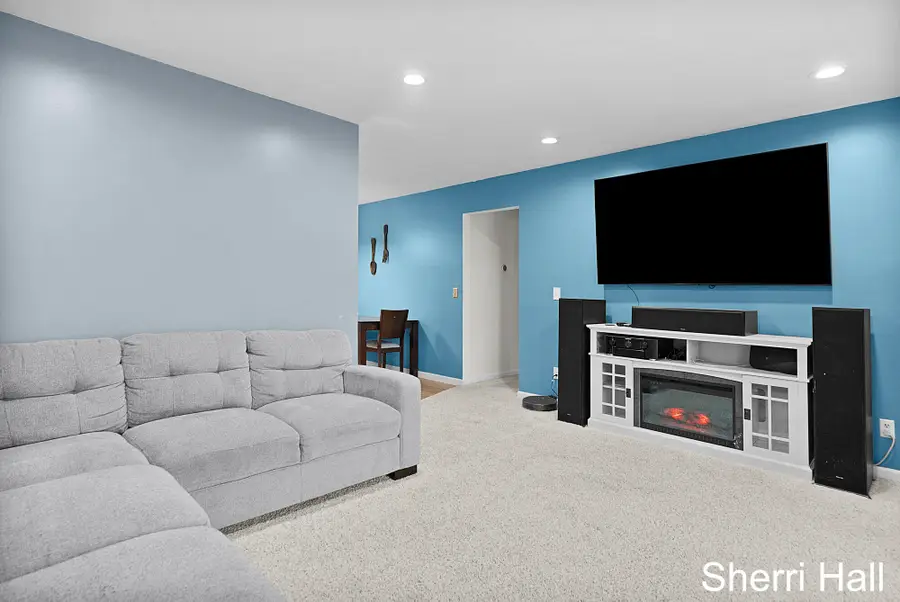 11632 Woodgate Drive Nw, Grand Rapids, MI 49534 - Image #3