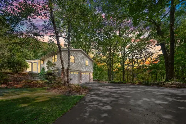 6620 N Lakeshore Drive, West Olive, MI 49460