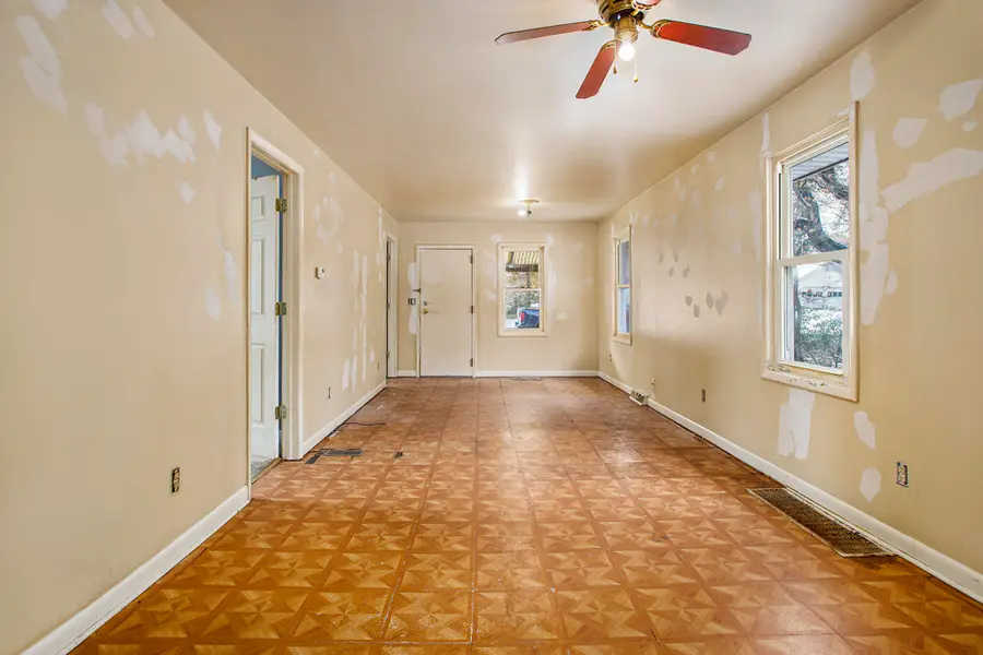 209 Theodore Street, Battle Creek, MI 49014 - Image #2