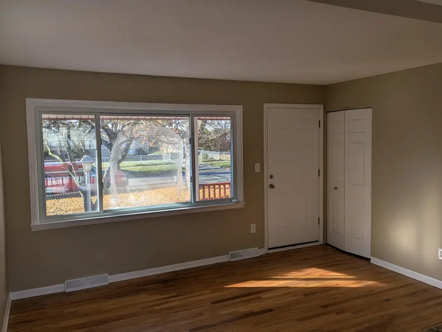 1021 Desoto Avenue, Ypsilanti, MI 48198 - Image #3