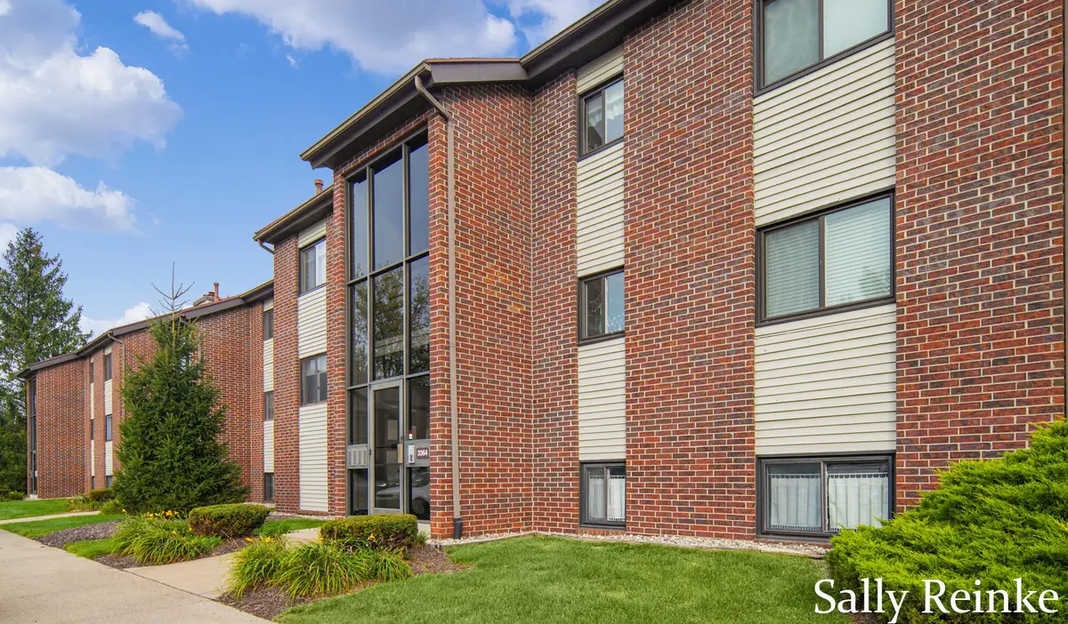 3364 Devonwood Hills Ne #C, Grand Rapids, MI 49525 - Image #1