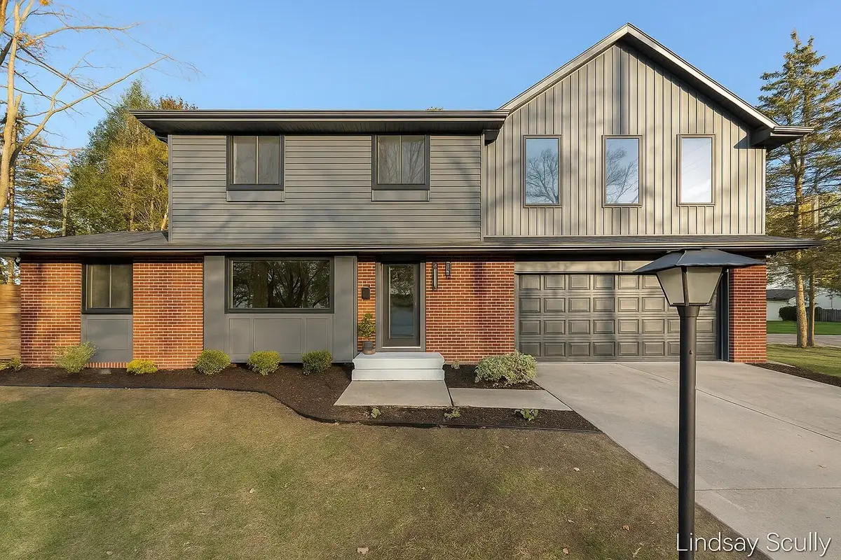 1560 Eastlawn Road Se, Grand Rapids, MI 49506 - #1