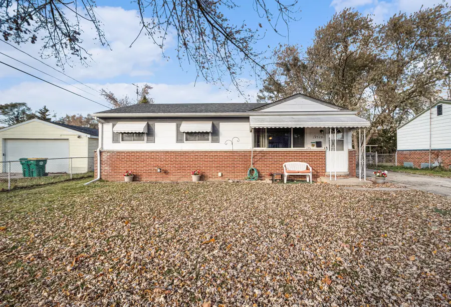 2329 Brooktree Court, Ypsilanti, MI 48198 - Image #2