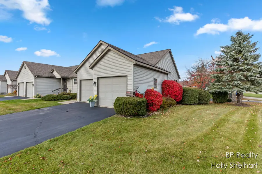 227 Heatherview Street Nw, Sparta, MI 49345 - Image #3