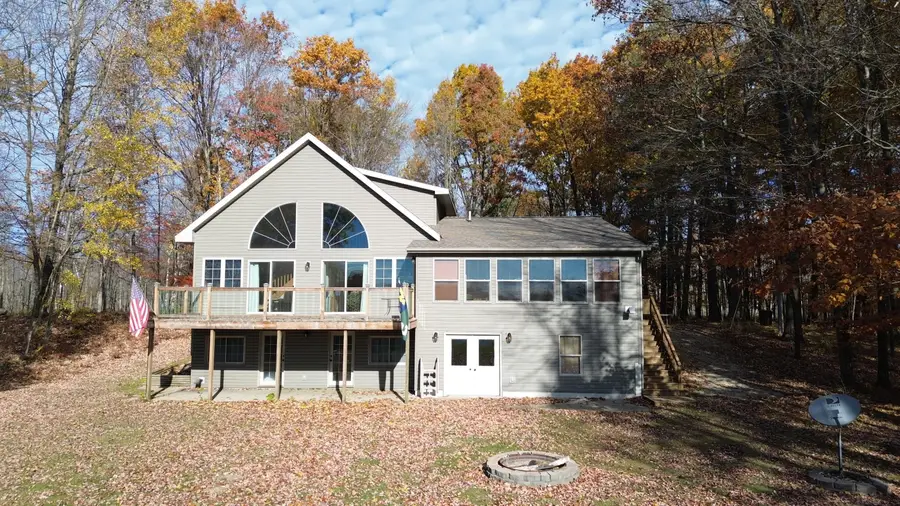 1461 Tasha Drive, Edmore, MI 48829 - Image #2