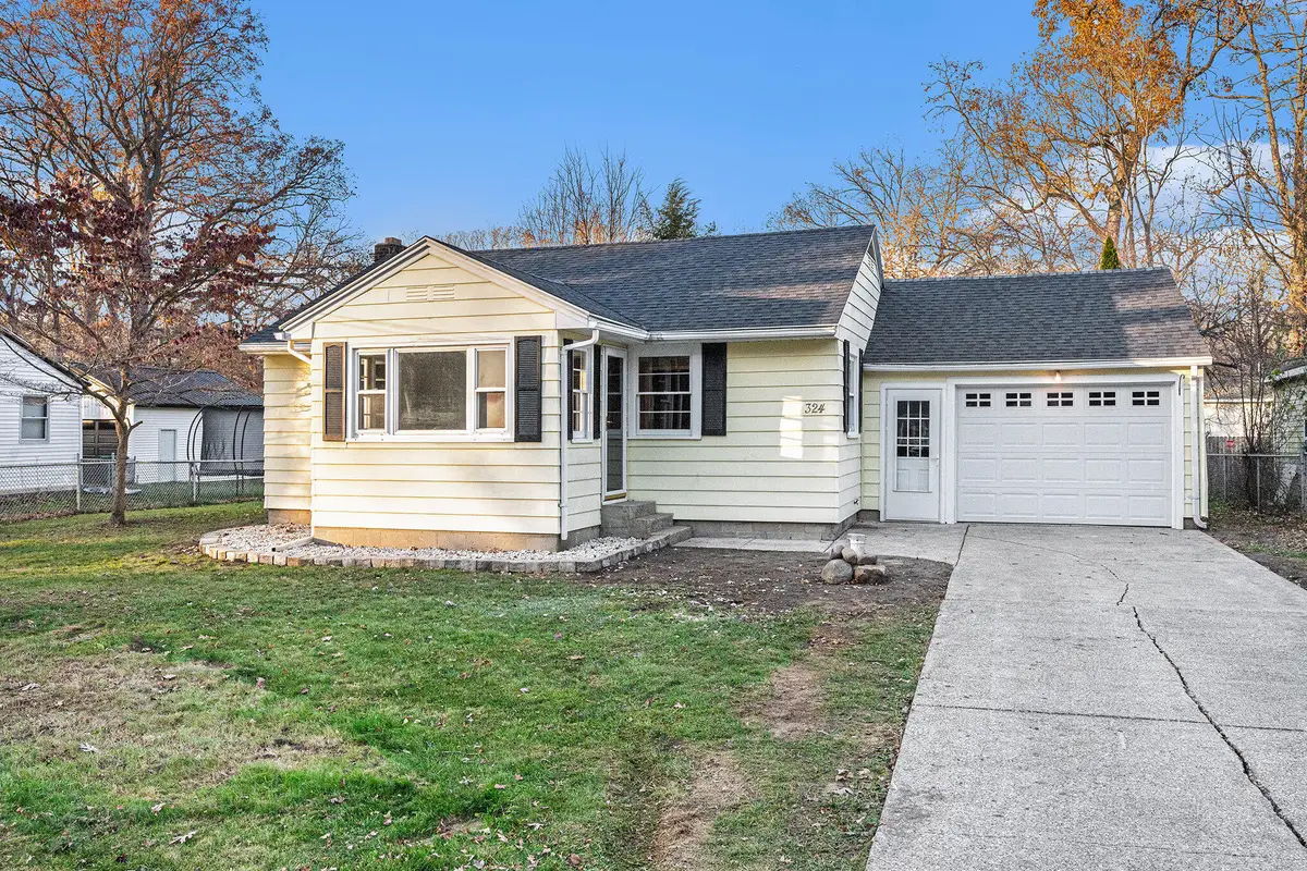 324 Robertson Avenue, Battle Creek, MI 49015 - #1