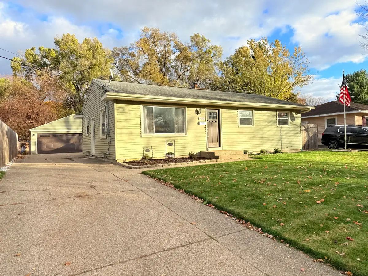 3418 Sharon Avenue Sw, Wyoming, MI 49519 - Image #1