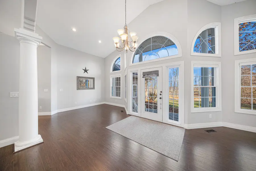 2718 Lindsey Road, Jackson, MI 49201 - Image #2