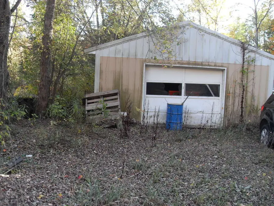 4107 E White River Drive, Hesperia, MI 49421 - Image #3