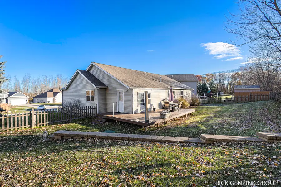 4528 Grand Ridge Drive Sw, Wyoming, MI 49418 - Image #3
