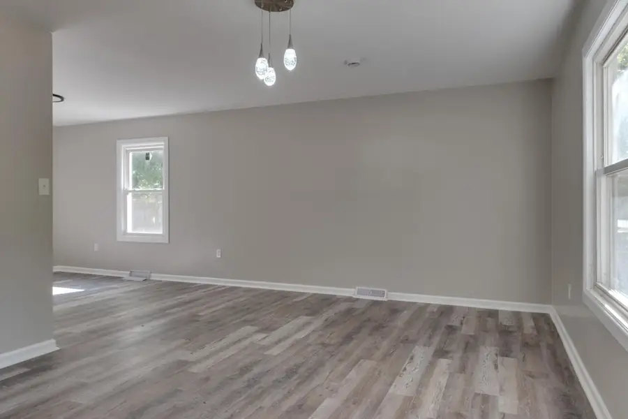 5609 Roanoke Street, Portage, MI 49024 - Image #2