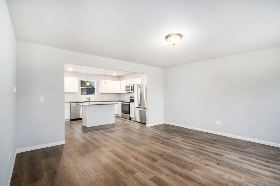 48560 Silver Oaks West, Mattawan, MI 49071 - Image #3