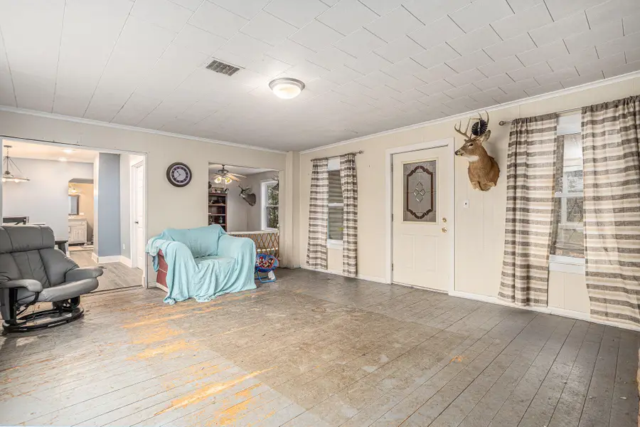 10100 S Norris Road, Delton, MI 49046 - Image #3