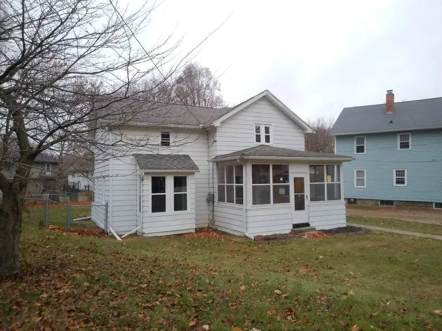 1238 Greenwood Avenue, Jackson, MI 49203 - Image #2