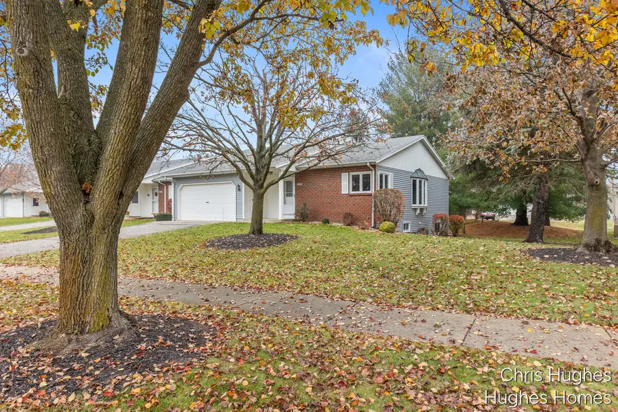 2845 Valley Spring Drive Se, Caledonia, MI 49316 - Image #2