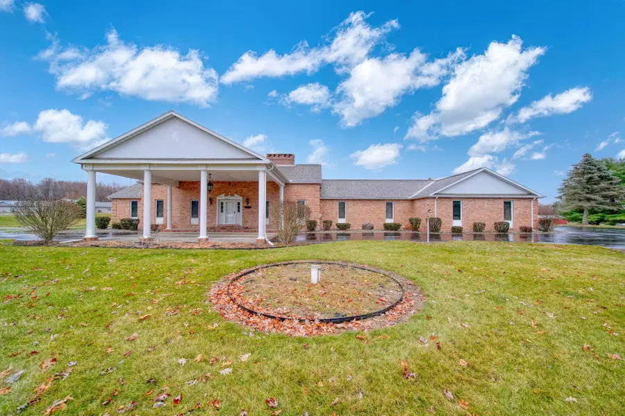 1111 N Lake Pleasant Road, Hillsdale, MI 49242 - Image #3