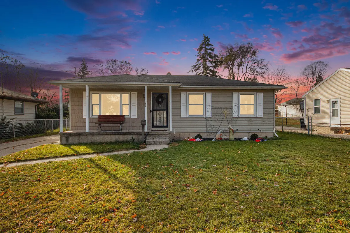 1620 Royal Oak Street Sw, Wyoming, MI 49519 - Image #1
